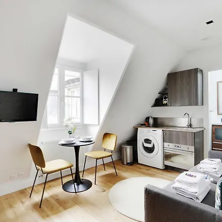 Magnificent - 2p - Arc De Triomphe Apartment